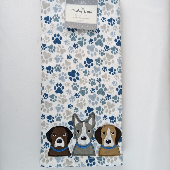 Kitchen Towel Set Of Two (2) Dog Applique Heads Tails Paw Prints White Blue NWT - Picture 1 of 10